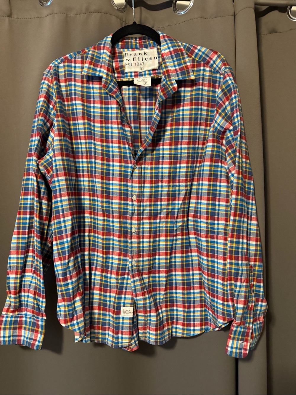 Frank & Eileen Plaid Button-Down Shirt in Red, Blue, Green, White